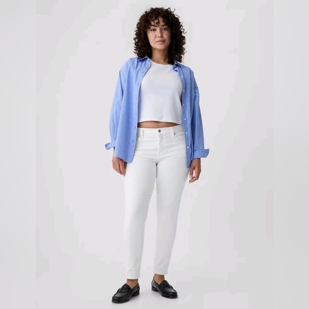 GAP Mid Rise True Skinny Stretch Jeans White Size 33/16 NWT RT$80 Full Length